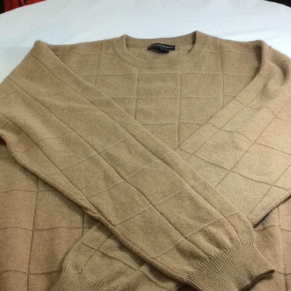 Joseph & Lyman Other - ☔️Joseph & Lyman cashmere sweater